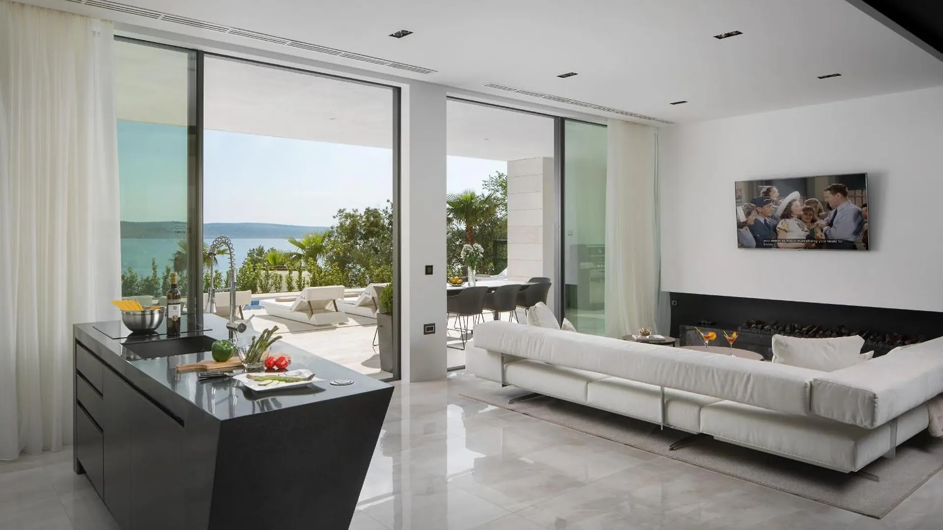 5-Star Villa Calma I With Heated Pool, Jacuzzi, Sea And Palm Tree Garden Starigrad Paklenica