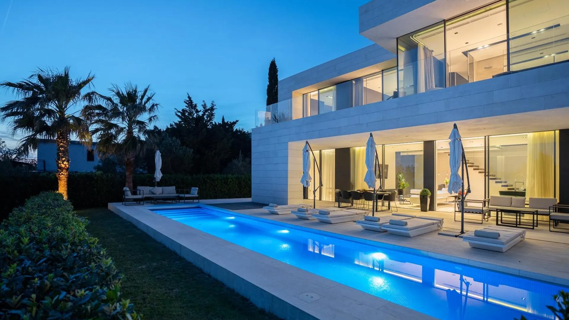 5-Star Villa Calma I With Heated Pool, Jacuzzi, Sea And Palm Tree Garden Starigrad Paklenica
