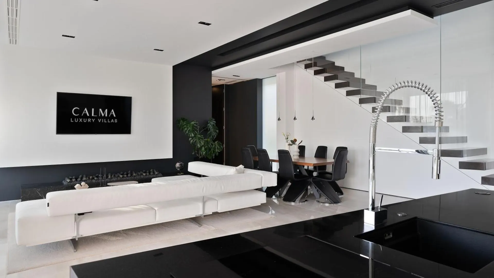 5-Star Villa Calma I With Heated Pool, Jacuzzi, Sea And Palm Tree Garden Starigrad Paklenica